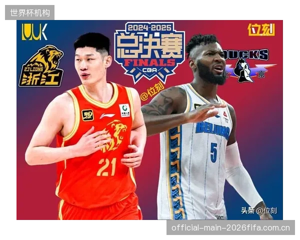 胡金秋领衔本土得分榜前列,证明国内球员在季后赛中的核心价值。 胡金秋领衔本土得分榜前列,证明国内球员在季后赛中的核心价值。